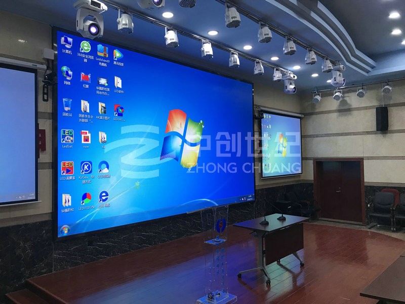 報告廳左右側(cè)面 (2).JPG