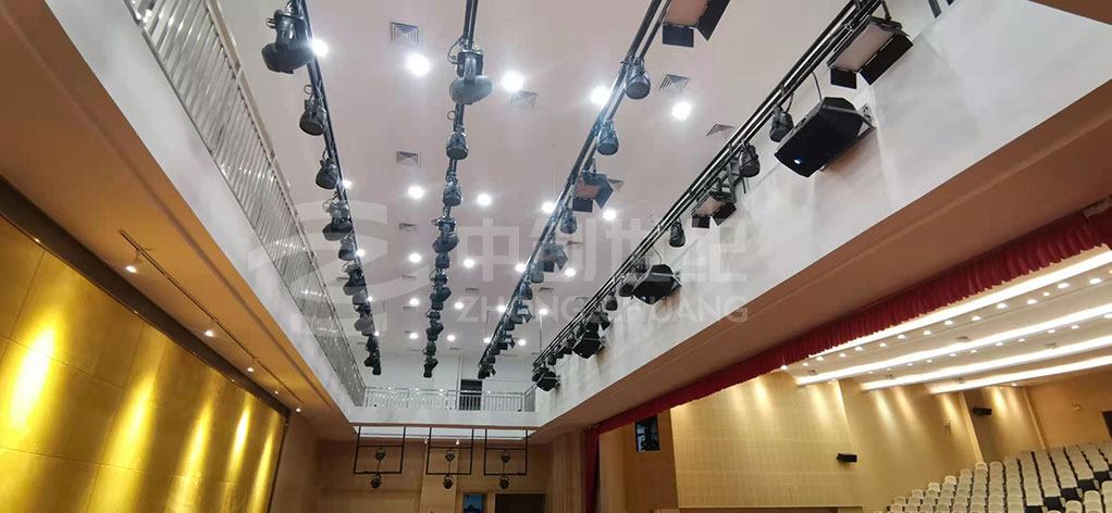 廣東省東莞監(jiān)獄干警禮堂-舞臺燈光照 廣東省東莞監(jiān)獄干警禮堂-舞臺燈光照