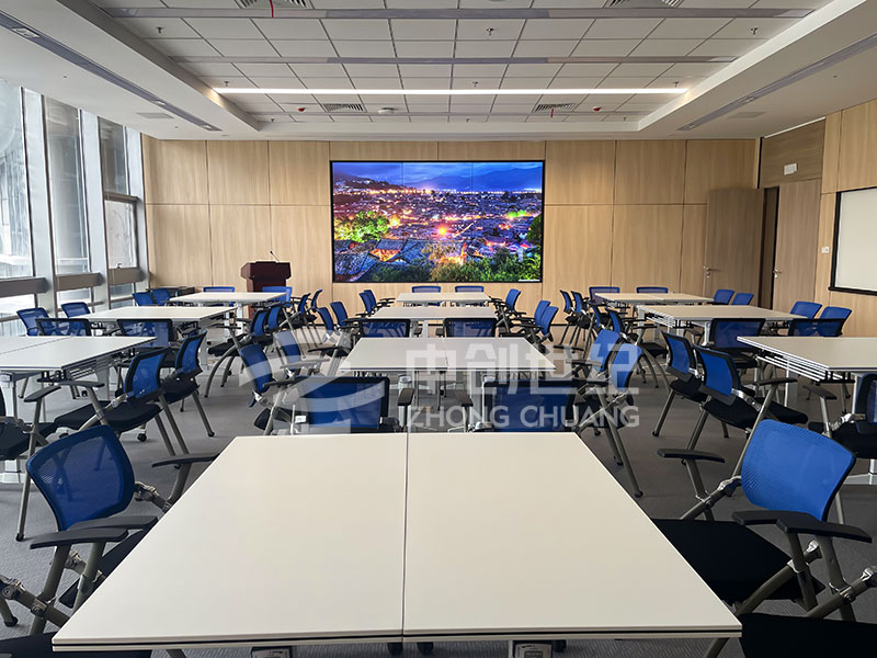 小培訓(xùn)室-(2).jpg 小培訓(xùn)室-(2).jpg